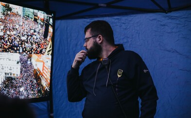 Pred pár mesiacmi sme objavili ilegálnu párty s desiatkami ľudí, prezrádza nočný primátor Bratislavy Martin Královič (Rozhovor) Pred pár mesiacmi sme objavili ilegálnu párty s desiatkami ľudí, prezrádza nočný primátor Bratislavy Martin Královič (Rozhovor)
