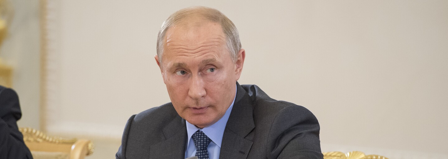 PŘEHLED: Putin slaví výročí a chystá se rozvolnění. Toto jsou nejdůležitější události tohoto týdne