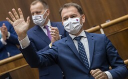 Premiér Matovič: Hranice otvoríme, až keď budú okolité krajiny na tom tak dobre, ako Slovensko