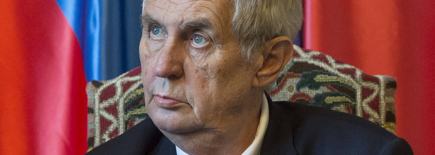 Prezident Zeman je v nemocnici. Údajně plánovaně