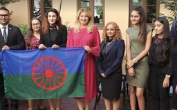 Slovenská prezidentka Zuzana Čaputová k Romům promluvila romsky: But bacht the sastipen tumenge savorenge