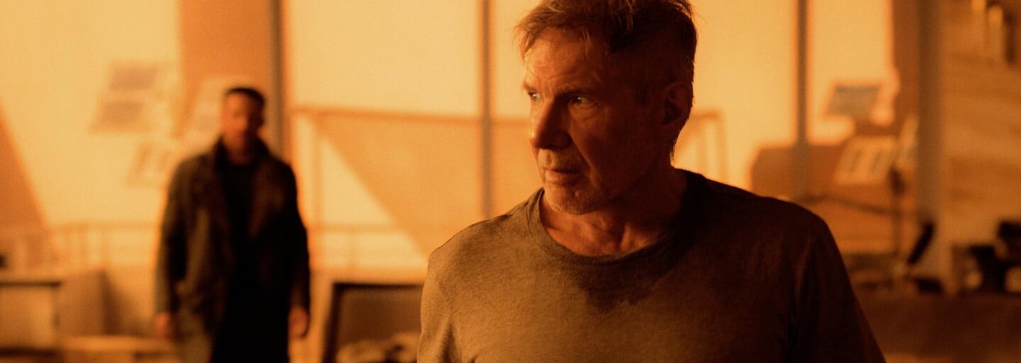 Prezradil nám fenomenálny Blade Runner 2049, či je Deckard replikant a čo si o tom myslia scenáristi?
