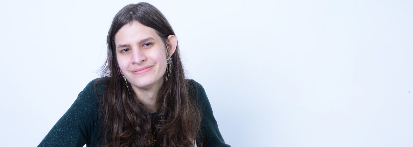 Při změně pohlaví musíte podstoupit spoustu ponižujících vyšetření, říká šéfka Mladého pirátstva Georgia Hejduková (Rozhovor)