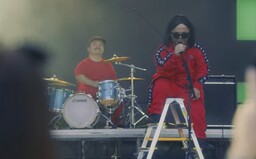 Príď sa zabaviť vo veľkom na malý Grape, sleduj vtipné promo video, ktorým si organizátori uťahujú z veľkosti festivalu