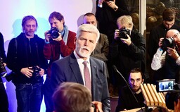Průzkum: Novým prezidentem by se s převahou stal Petr Pavel