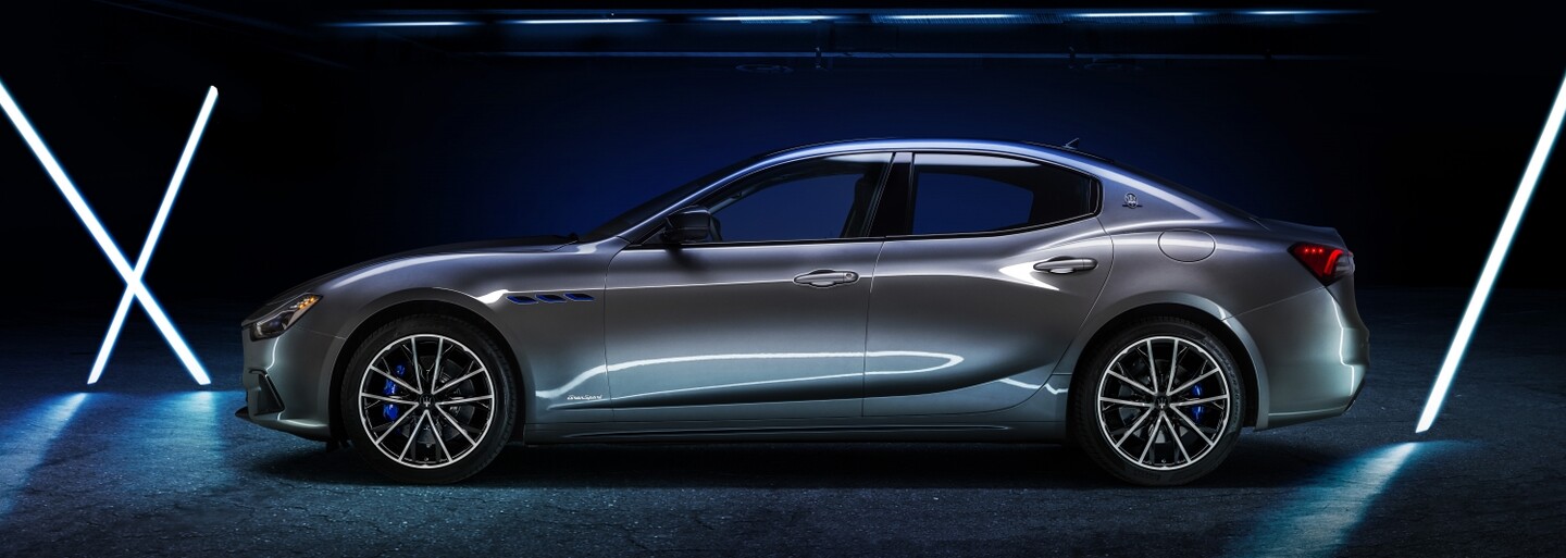 Prvé elektrifikované Maserati je na svete. Ghibli dostalo nevídanú hybridnú techniku