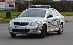 První český policista má pozitivní test na koronavirus. Dalších 279 je v karanténě