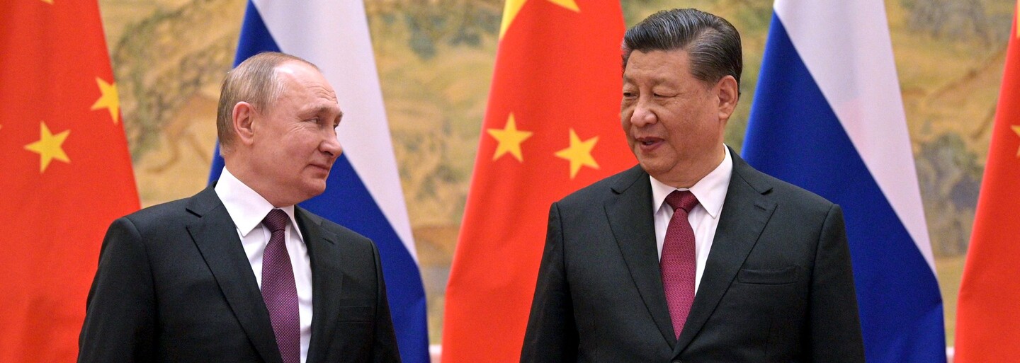 Putin a Si Ťin-pching se sešli u zahájení olympijských her. Nechtějí další rozrůstání NATO