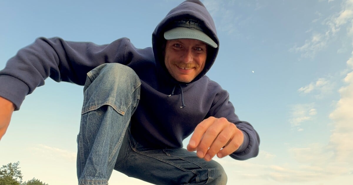 Mac DeMarco se po vyprodané show příští rok znovu vrátí do Prahy. Kdy a kde vystoupí?