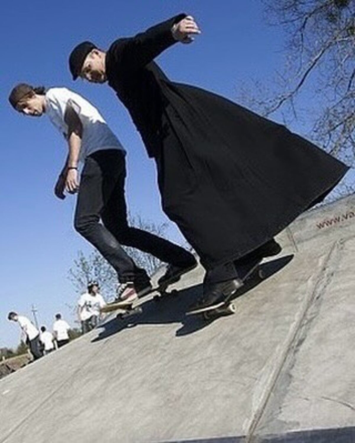 zoltan, skateboard knaz