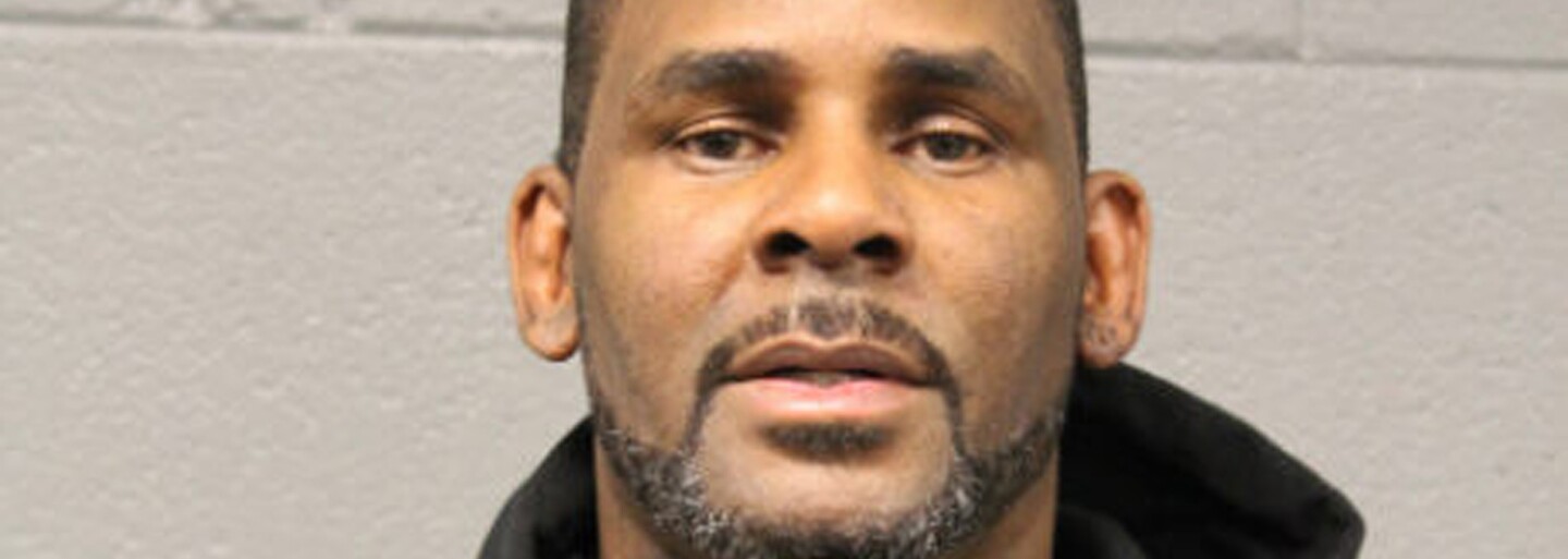 R. Kelly podle žalobce platil lidem, kteří věděli o jeho nahrávce dětské pornografie, aby mlčeli
