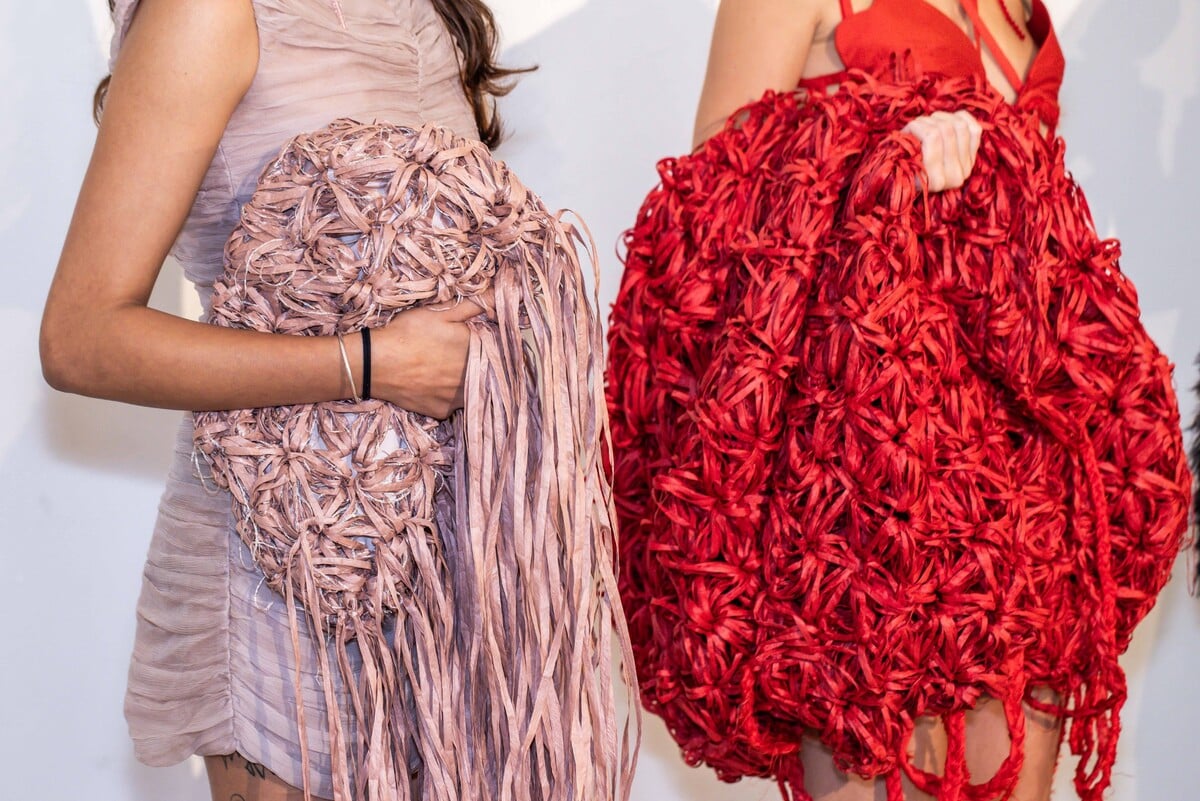 Zuzana Ľos-Božiková predstavila kolekciu s jasne čitateľným rukopisom.