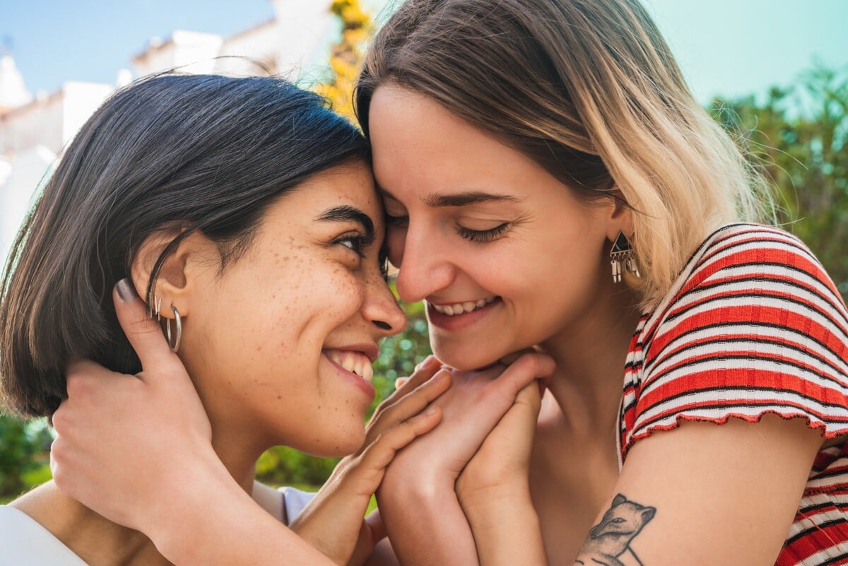 Queer couple