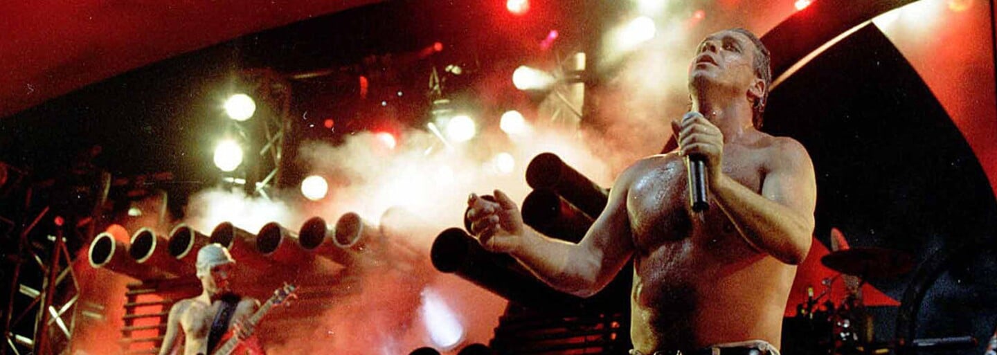 Rammstein oznamuje nové album, legendární kapela v květnu dorazí do Prahy
