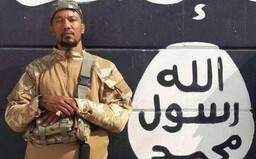Rapeři v ISIS: První mrtvý terorista z Ameriky, Němec, co svedl agentku FBI a domnělý Džihádista John