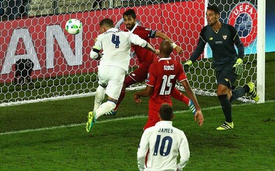 Real Madrid v závere zápasu aj v závere predĺženia zaskočil Sevillu a raduje sa na úvod sezóny z trofeje! Real Madrid v závere zápasu aj v závere predĺženia zaskočil Sevillu a raduje sa na úvod sezóny z trofeje!