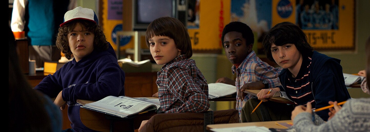Recenzia: Stranger Things ani v 2. sérii nestráca dych a opäť boduje mysterióznou atmosférou, príbehom a sympatickými postavami