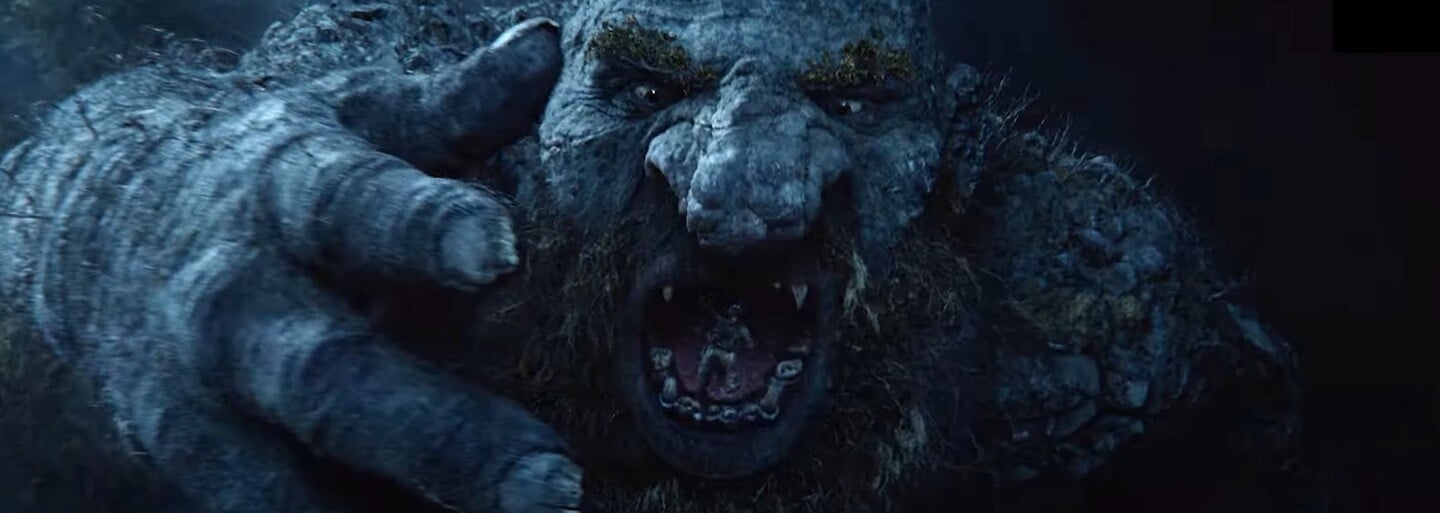 RECENZIA: Trol je klišé sklamaním s nudnými postavami. Film nezachránil ani drsný obor, ktorý ničí armádu ako dieťa hračky