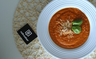 REFRESHER recept: Připrav si jednoduchý tomatový krém s čerstvou bazalkou REFRESHER recept: Připrav si jednoduchý tomatový krém s čerstvou bazalkou