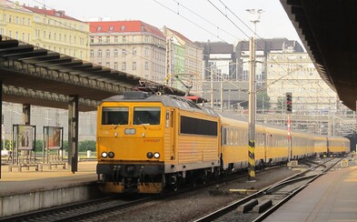 RegioJet hodlá zdvojnásobit počet cestujících. Nakoupí 15 nových lokomotiv a bude jezdit až na Ukrajinu RegioJet hodlá zdvojnásobit počet cestujících. Nakoupí 15 nových lokomotiv a bude jezdit až na Ukrajinu