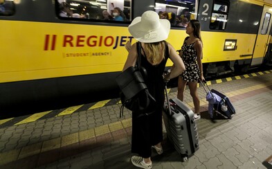 RegioJet přerušil prodej jízdenek do Slovinska kvůli novým opatřením proti koronaviru. Do Chorvatska se cestující dostanou RegioJet přerušil prodej jízdenek do Slovinska kvůli novým opatřením proti koronaviru. Do Chorvatska se cestující dostanou