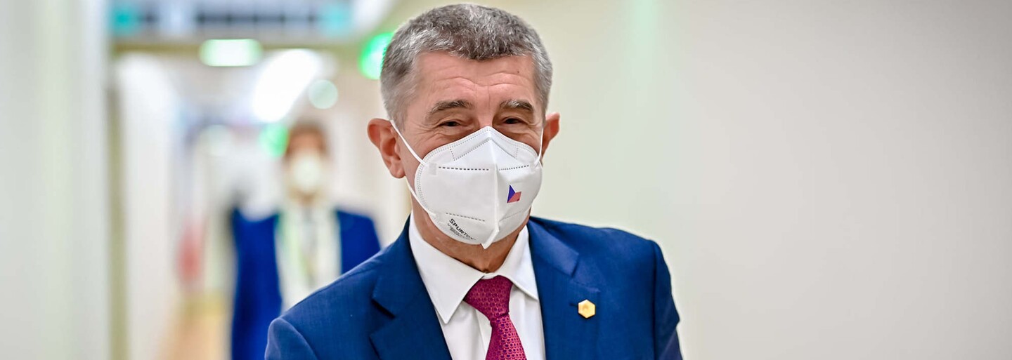 Registrace k očkování proti koronaviru pro šedesátníky začne tento pátek