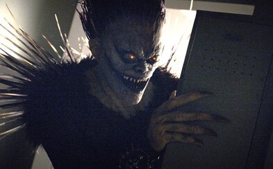 Remake Death Note od Netflixu vyměnil to, co jsme milovali na původním anime, za nefunkční pokus o romantické drama (Recenze) Remake Death Note od Netflixu vyměnil to, co jsme milovali na původním anime, za nefunkční pokus o romantické drama (Recenze)