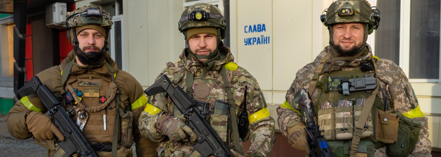 Reportáž z Bachmutu: Rusi omylom netrafili hotel, v ktorom som spal. Na vlastné oči som videl, ako klamú o zničených Himarsoch