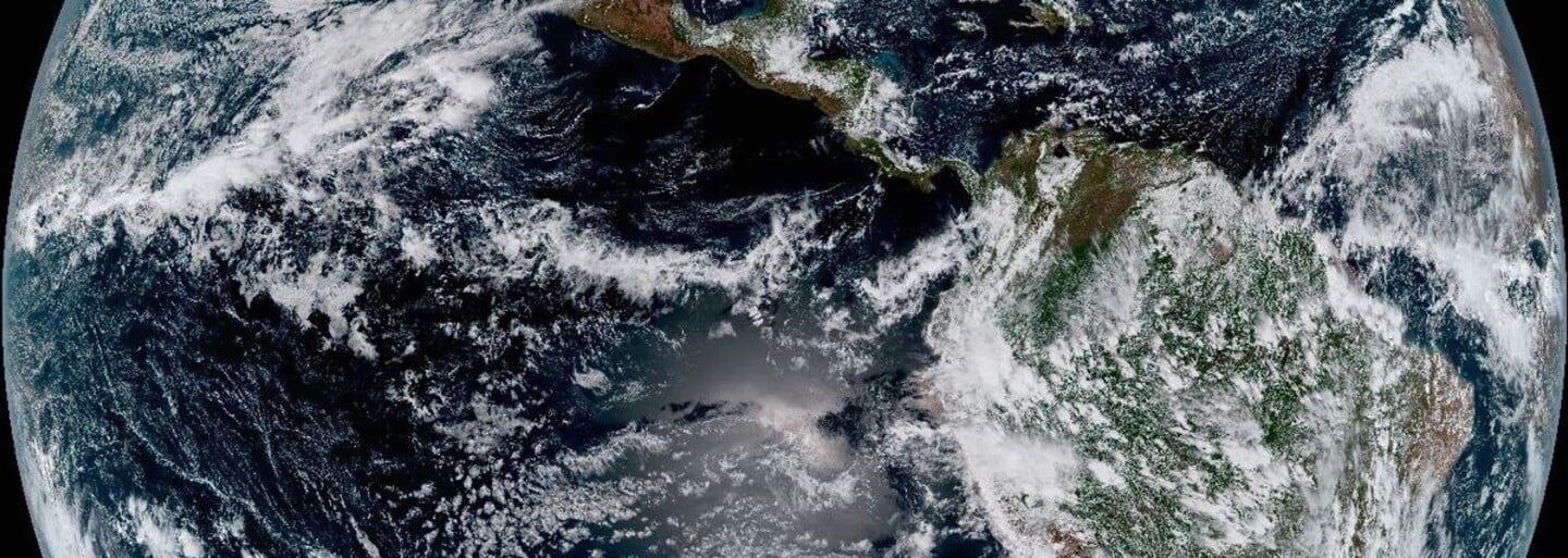 Revoluce v meteorologii. Americká sonda začala snímat Zemi v mimořádně vysoké kvalitě a rychlosti