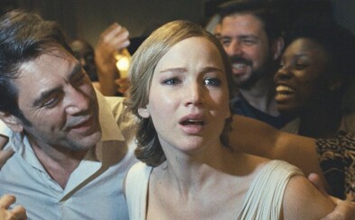 Režisér Aronofsky sa v Benátkach so šokujúcim a kontroverzným thrillerom mother! stal jednou z najväčších filmových udalostí roka (Recenzia) Režisér Aronofsky sa v Benátkach so šokujúcim a kontroverzným thrillerom mother! stal jednou z najväčších filmových udalostí roka (Recenzia)