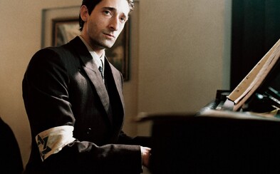 Režisér oscarového Pianistu, Roman Polański, sa vracia do Krakova, kde natočí dokumentárnu snímku z prostredia bývalého židovského ghetta Režisér oscarového Pianistu, Roman Polański, sa vracia do Krakova, kde natočí dokumentárnu snímku z prostredia bývalého židovského ghetta