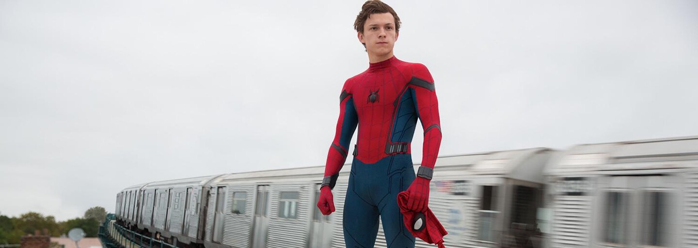 Režiséri Avengers: Endgame odmietli dať Tomovi Hollandovi scenár. Nedokáže totiž držať hubu a stále niečo vyspoiluje