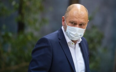 Richard Sulík zastavil nákup antigénových testov a žiada zmenu obstarávateľa Richard Sulík zastavil nákup antigénových testov a žiada zmenu obstarávateľa