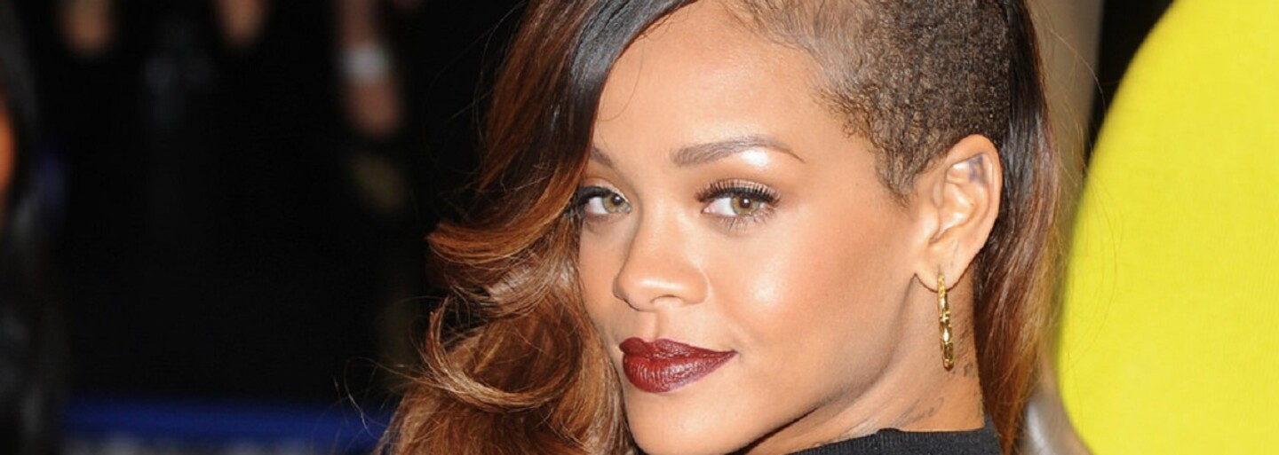 Rihanna prežíva obrovský smútok. S bratrancom strávila Vianoce, potom ho niekto zavraždil