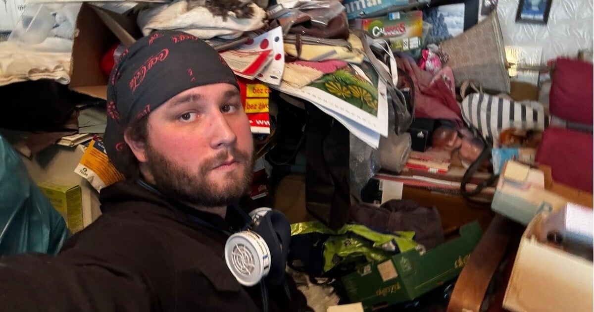 Uklízejí byty plné odpadků zadarmo. Teď ale nezisková organizace potřebuje pomoc sama