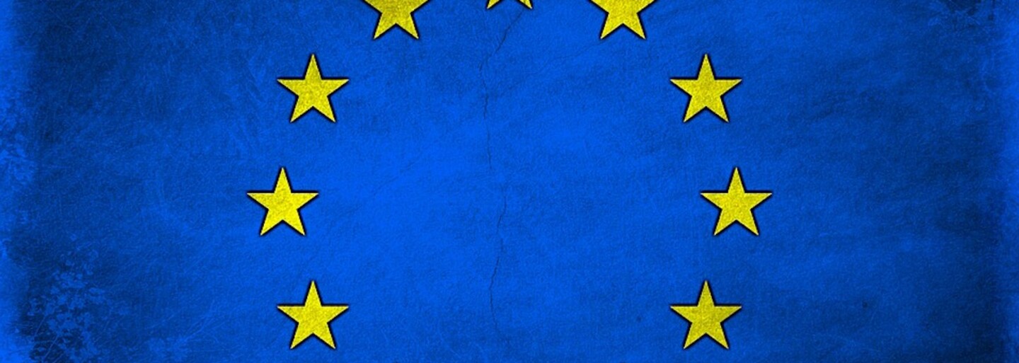 Roaming je v Evropské unii zrušen. Čeští operátoři spouští účtování cen za volání po celé EU bez příplatku