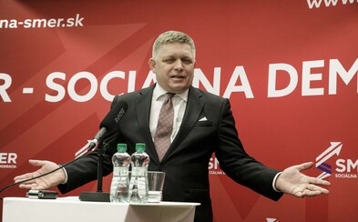 Robert Fico sa nechal znovu zvoliť za predsedu Smeru, chrbát mu budú kryť synovec Roberta Kaliňáka a Ľuboš Blaha Robert Fico sa nechal znovu zvoliť za predsedu Smeru, chrbát mu budú kryť synovec Roberta Kaliňáka a Ľuboš Blaha