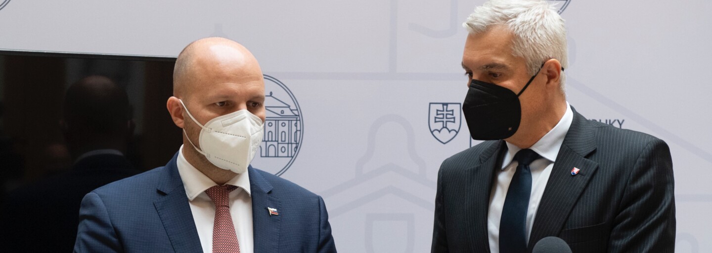 Rokovala bezpečnostná rada SR: ruská technika je už tak blízko, že môže zasiahnuť aj Slovensko