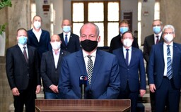 Roman Prymula: Jsem jen člověk, nejsem bezchybný. Prioritou je zajistit nemocniční lůžka a také zlepšit komunikaci s veřejností