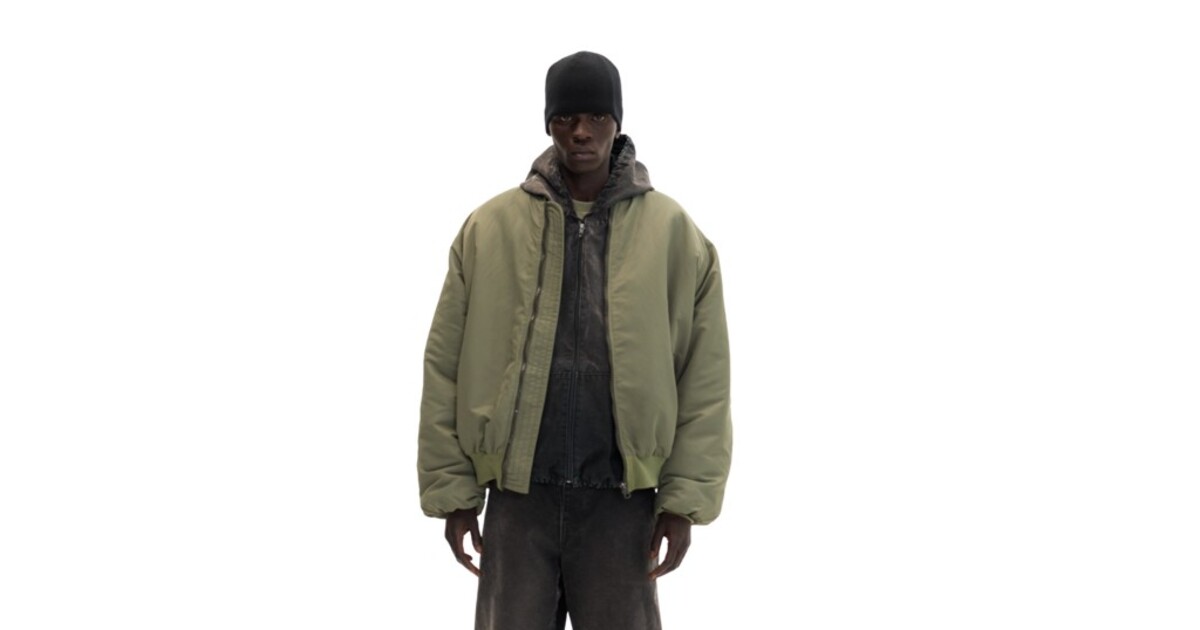 Dropla nová kolekce Yeezy. Celý fit složíš do čtyř tisíc