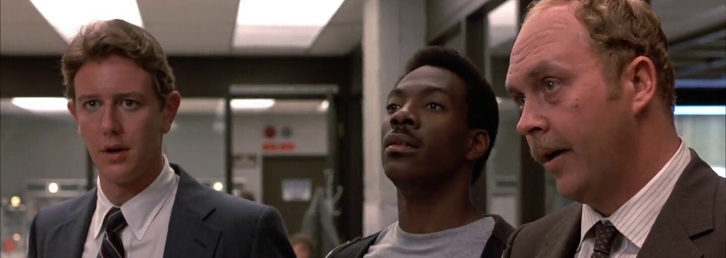Ryan Reynolds si zase robí srandu z Green Lanterna a Eddie Murphy sľubuje, že čoskoro natočí Policajta z Beverly Hills 4
