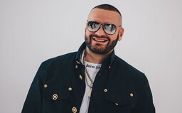 Rytmus chystá platený profesionálny online koncert, ovládne pritom kultový slovenský klub