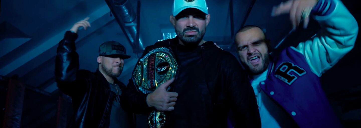 Rytmus, Mega M a P.A.T. zložili skladbu pre Attilu Végha. Slovenský MMA šampión sa tak navždy zapíše nielen do športovej histórie