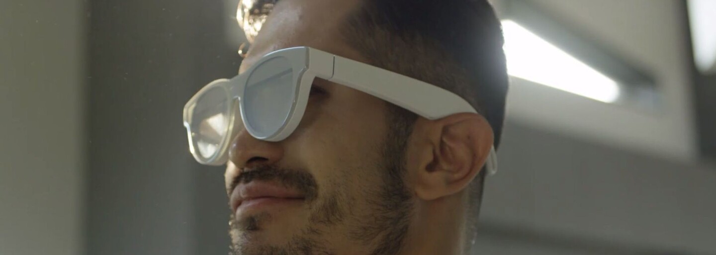 Samsung chce Apple předběhnout i v brýlích pro rozšířenou realitu. Unikla videa s jejich podobou