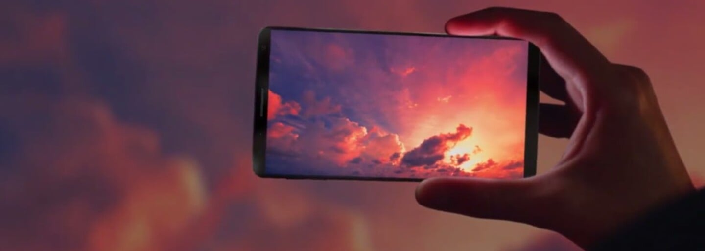 Samsung má pripravené prekvapenie. Galaxy S8 dostane zaoblený displej a Galaxy S8 plus aj ozrutnú uhlopriečku