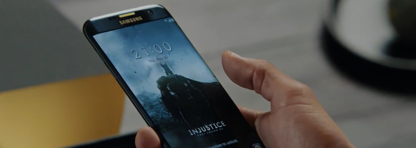 Samsung predstavil Batman verziu Galaxy S7 edge vrátane príslušenstva a špeciálnej softvérovej témy