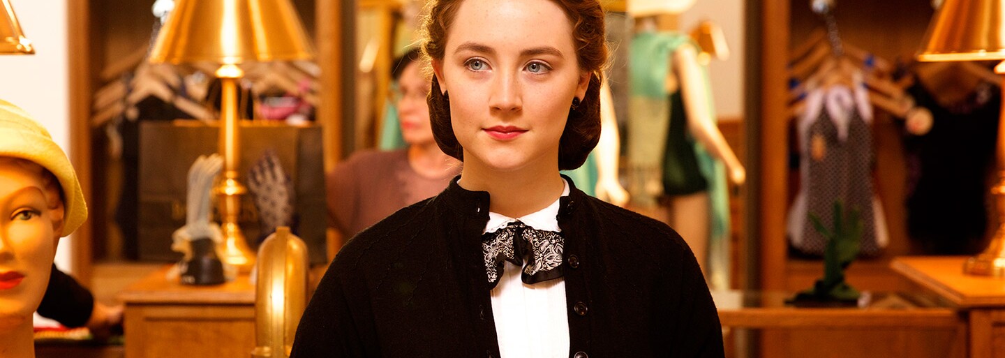 Saoirse Ronan a Margot Robbie si zahrajú v historickej dráme, ktorá nám rozpovie príbeh škótskej kráľovnej Márie Stuartovej