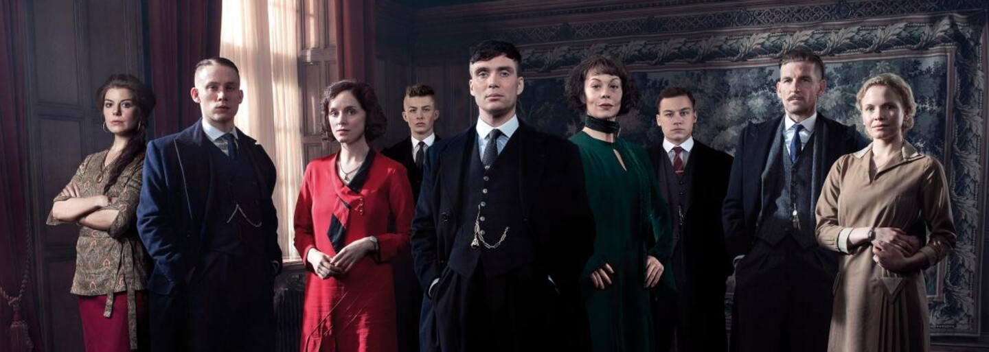 Scenárista Peaky Blinders má nápady pro další 3 série! Dorazí i Al Capone a vynikající seriál jen tak brzy neskončí