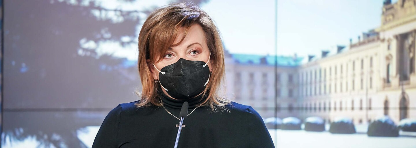Schillerová a Maláčová se do sebe veřejně pustily: „Máš obrovský podíl na tom, že si lidé musí vybírat mezi zdravím a výdělkem“