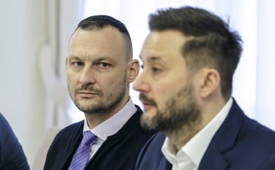 Šéf bratislavskej mestskej polície sadol za volant pod vplyvom alkoholu a havaroval. Pre pochybenie ponúkol svoje miesto Šéf bratislavskej mestskej polície sadol za volant pod vplyvom alkoholu a havaroval. Pre pochybenie ponúkol svoje miesto